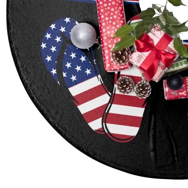 Love Christmas Tree Skirt with Whimsical Design - Image 2