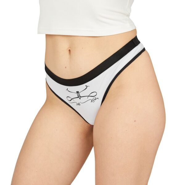 White - Image 4