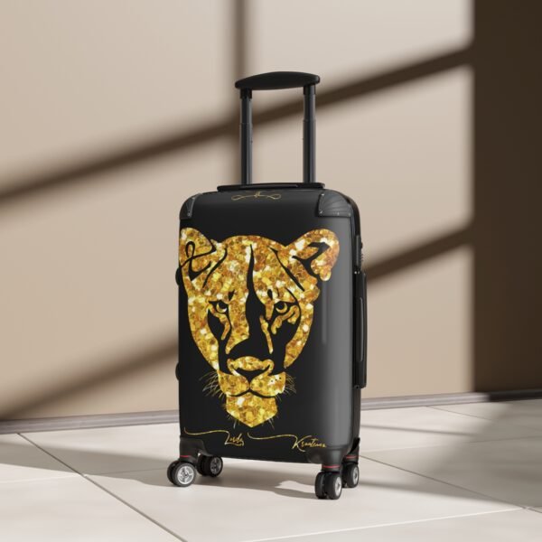 Lioness Cabin Suitcase - Image 4