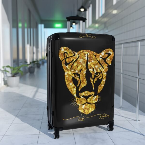 Lioness Cabin Suitcase - Image 11